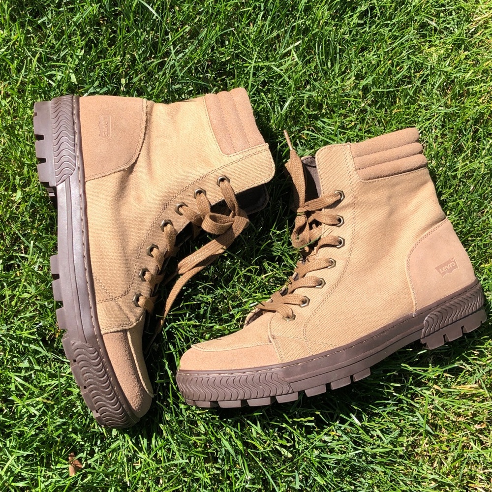 Levi’s Denim Lightweight Tan Boots Shoes